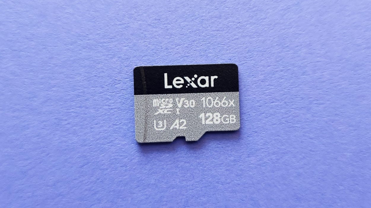 Best MicroSD Card for Amazon Fire Max 11